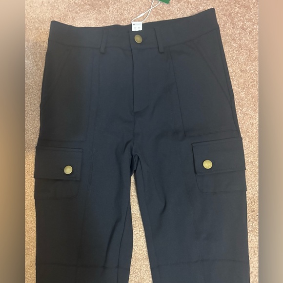 HALARA Black Cargo Pants - Picture 2 of 10